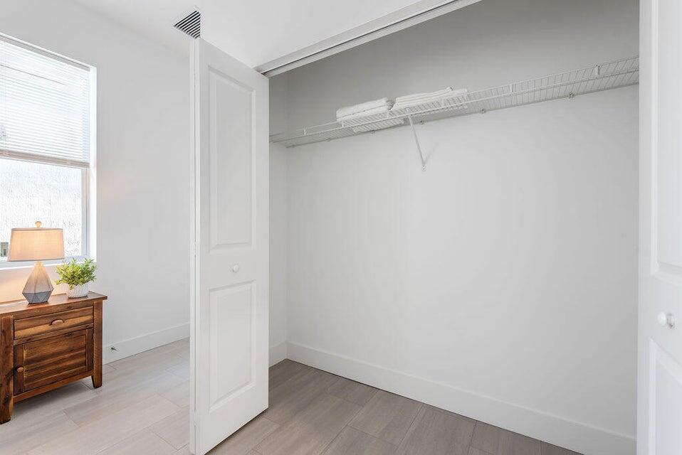 3514 Hiawatha Avenue West Palm Beach, FL 33409 - Photo 23 of 30 23