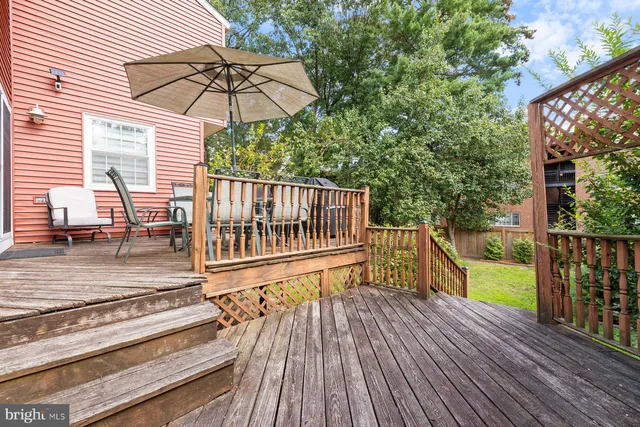 $529,900 | 7917 Parke W Drive, Glen Burnie, MD 21061