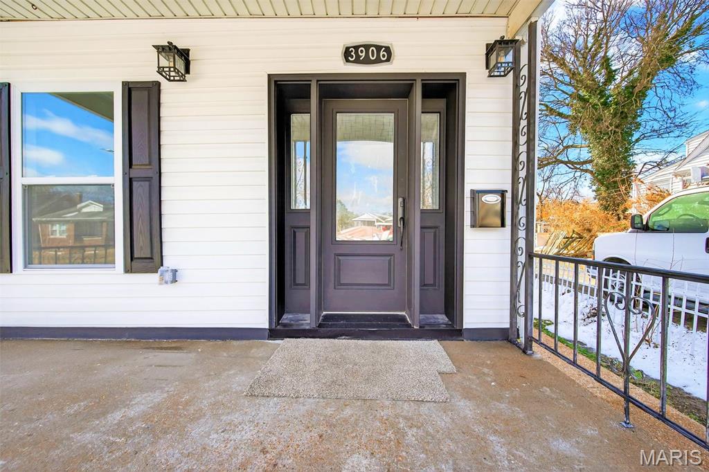 3906 Bates Street St. Louis, MO 63116 - Photo 3 of 80