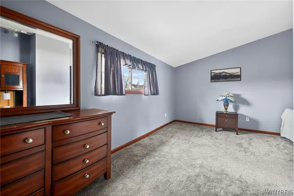 $299,999 | 20 East Avenue, West Seneca, NY 14224