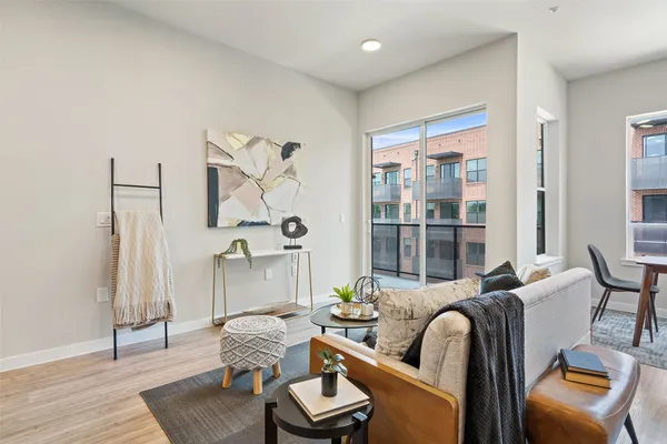 $2,575 | 4510 Terry-O Lane, Unit 341, Austin, TX 78745