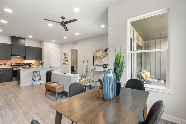 $2,575 | 4510 Terry-O Lane, Unit 341, Austin, TX 78745