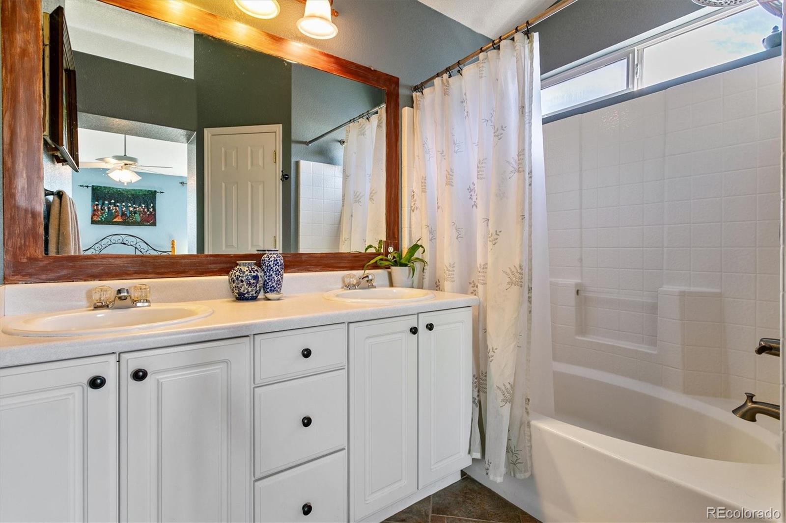9327 Roadrunner Street Highlands Ranch, CO 80129 - Photo 21 of 35 Gallery Image 21