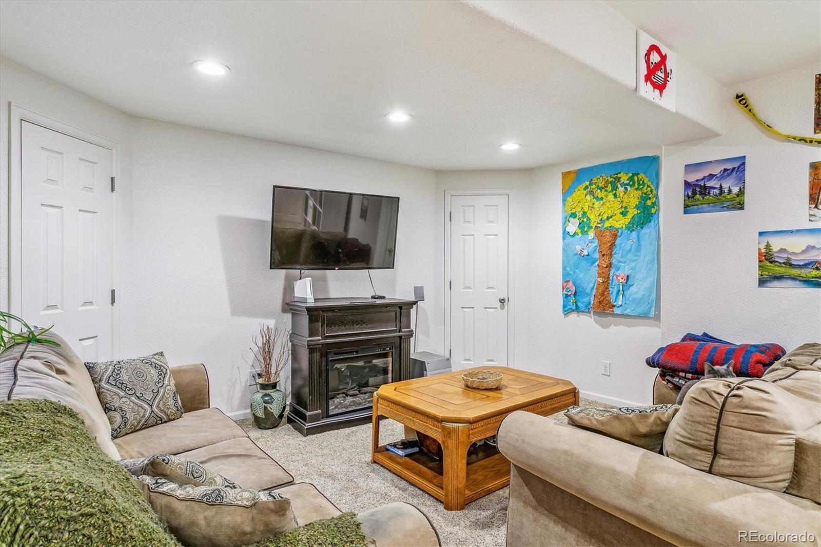 9327 Roadrunner Street Highlands Ranch, CO 80129 - Photo 29 of 35 Gallery Image 29