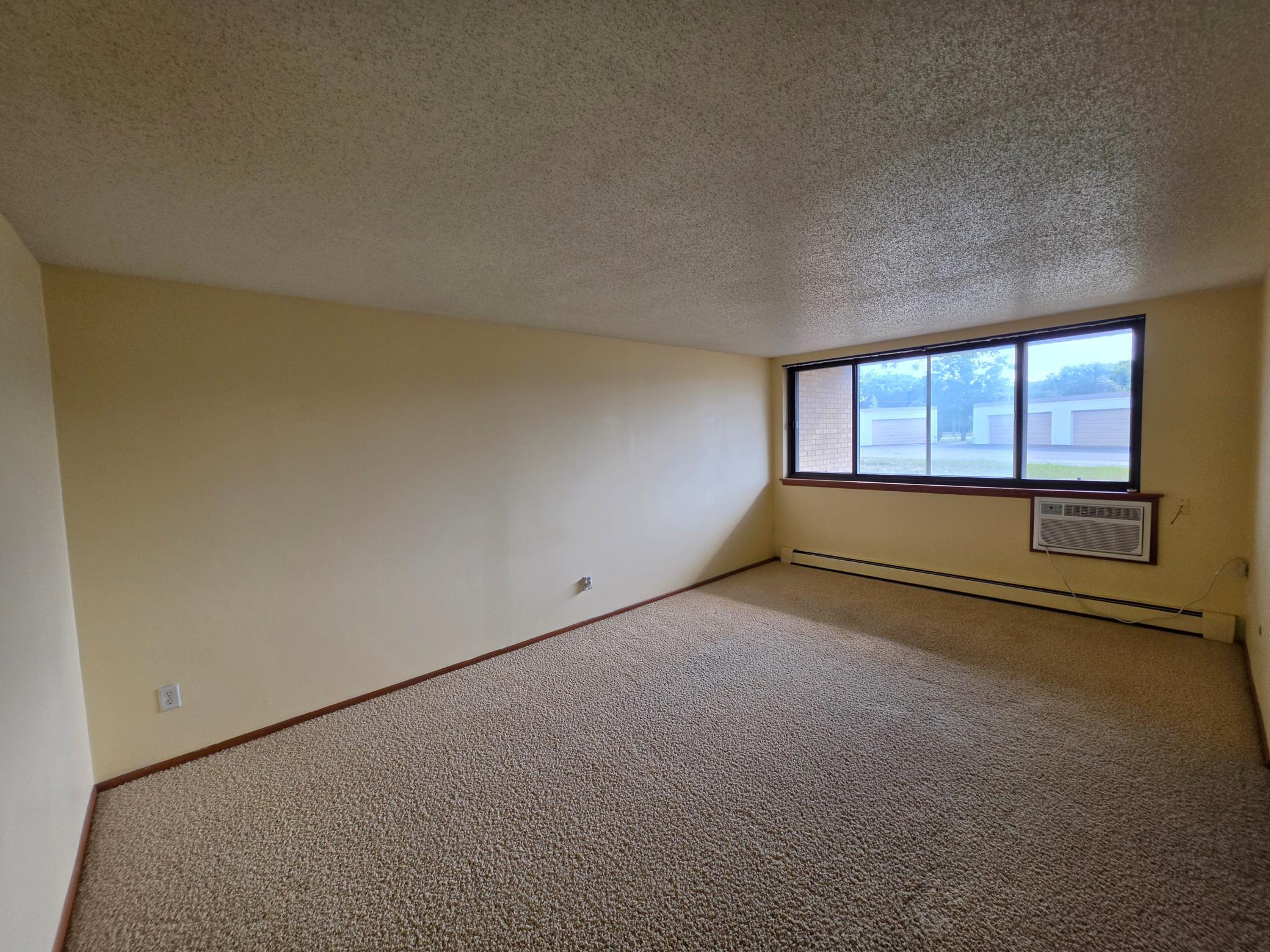 2011 Viking Drive Northwest, Unit 15 Rochester, MN 55901 - Photo 6 of 13 Gallery Image 6