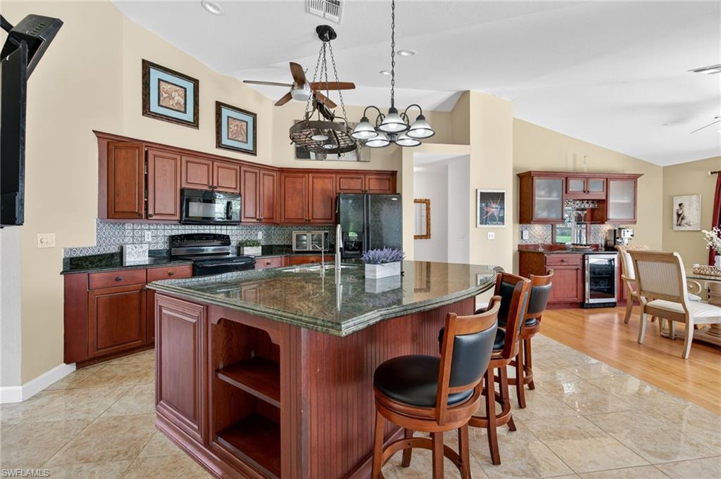 3727 Kent Drive Naples, FL 34112 - Photo 12 of 42