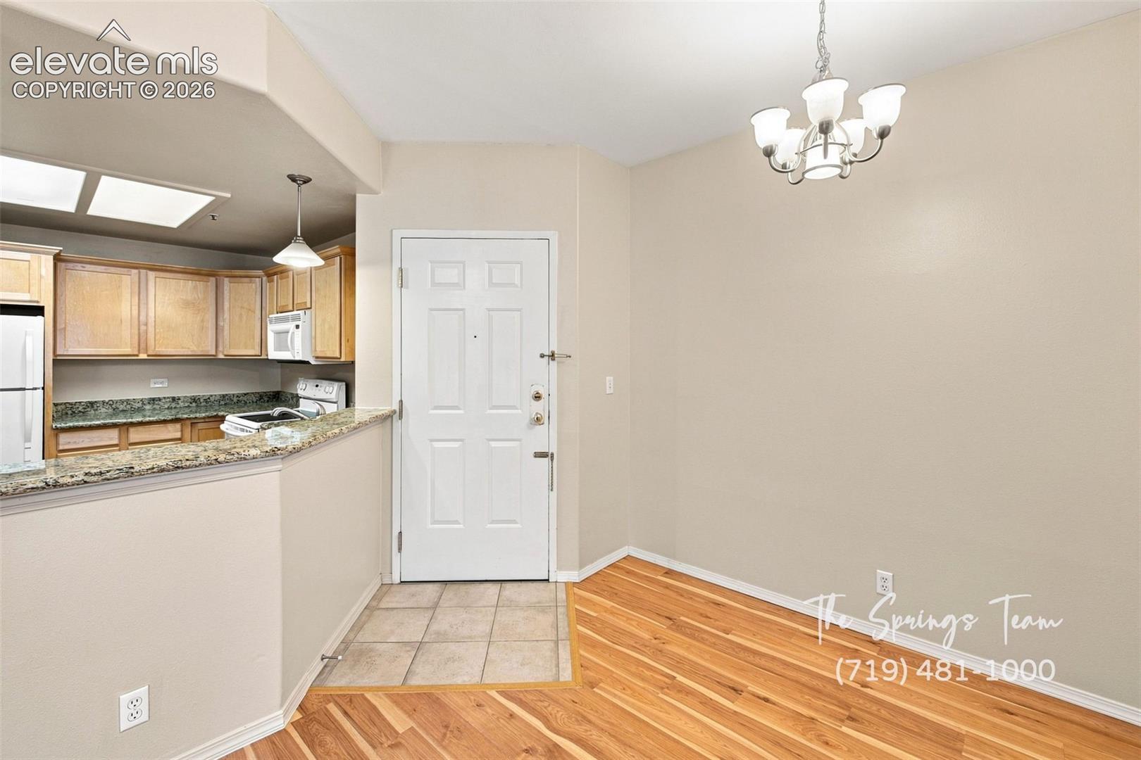 175 West Cheyenne Road Colorado Springs, CO 80906 - Photo 8 of 43 Gallery Image 8