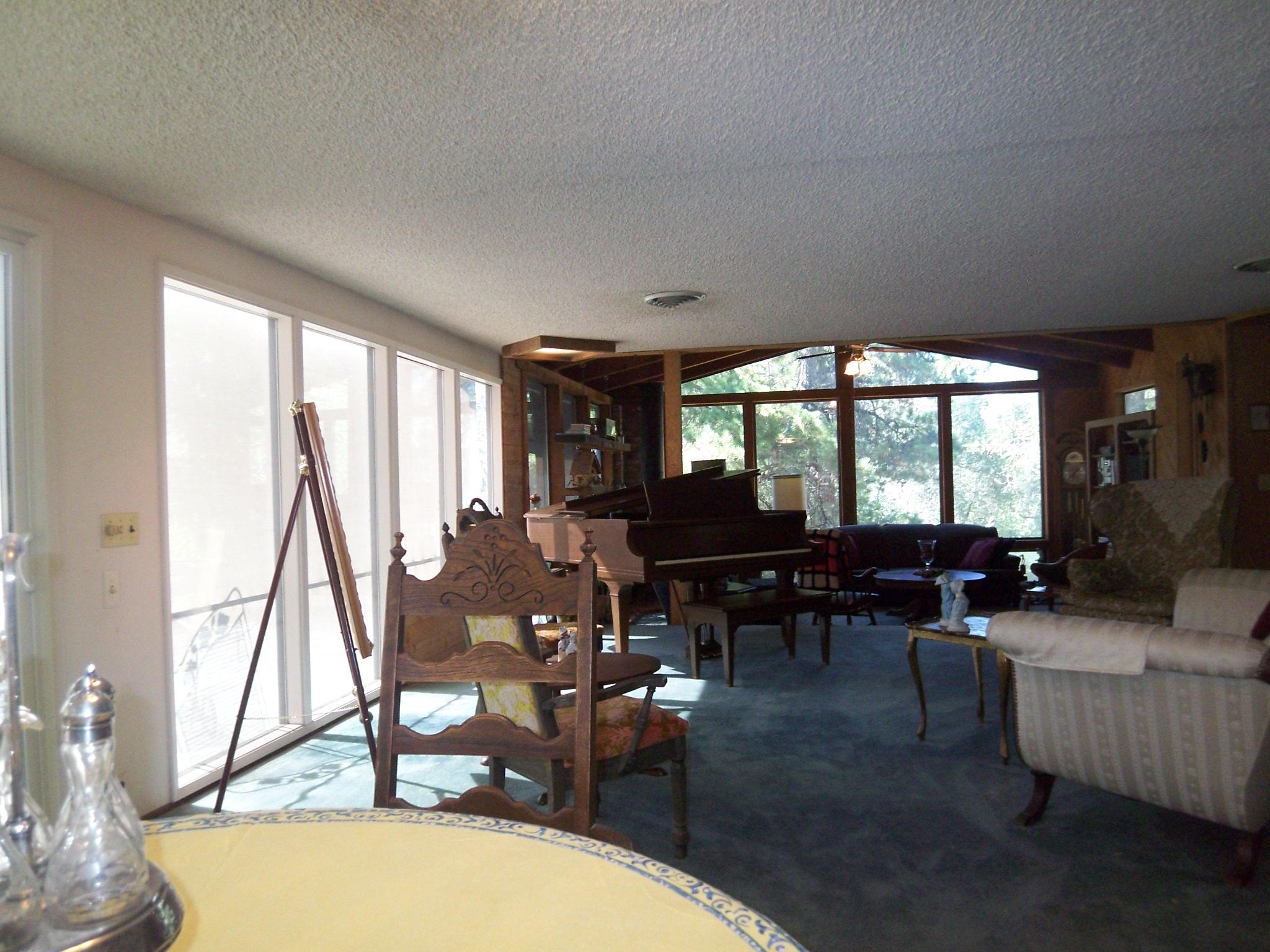 17896 Sutton Road Redding, CA 96003 - Photo 18 of 39 000_1806