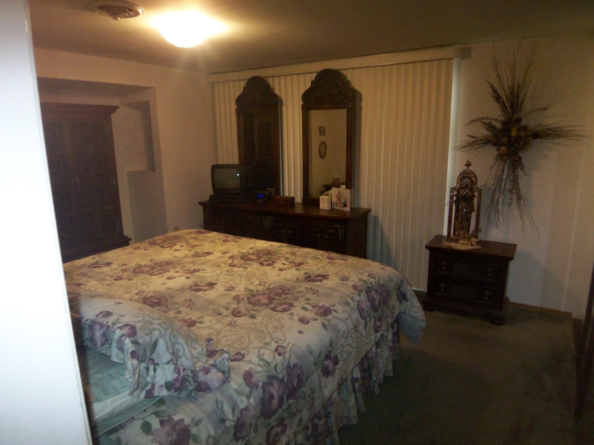 17896 Sutton Road Redding, CA 96003 - Photo 25 of 39 000_1812