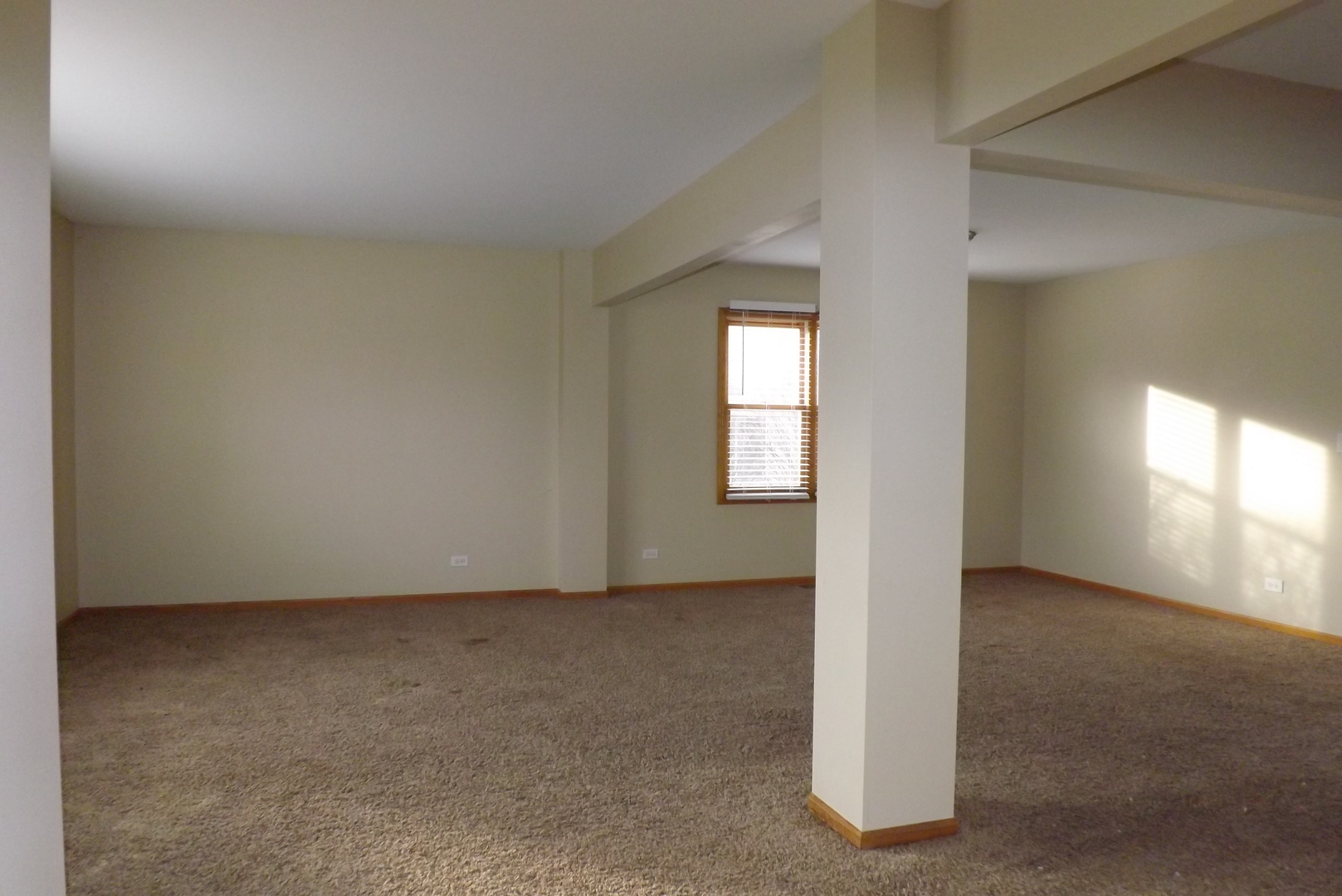 862 Ridge Drive Elburn, IL 60119 - Photo 2 of 15