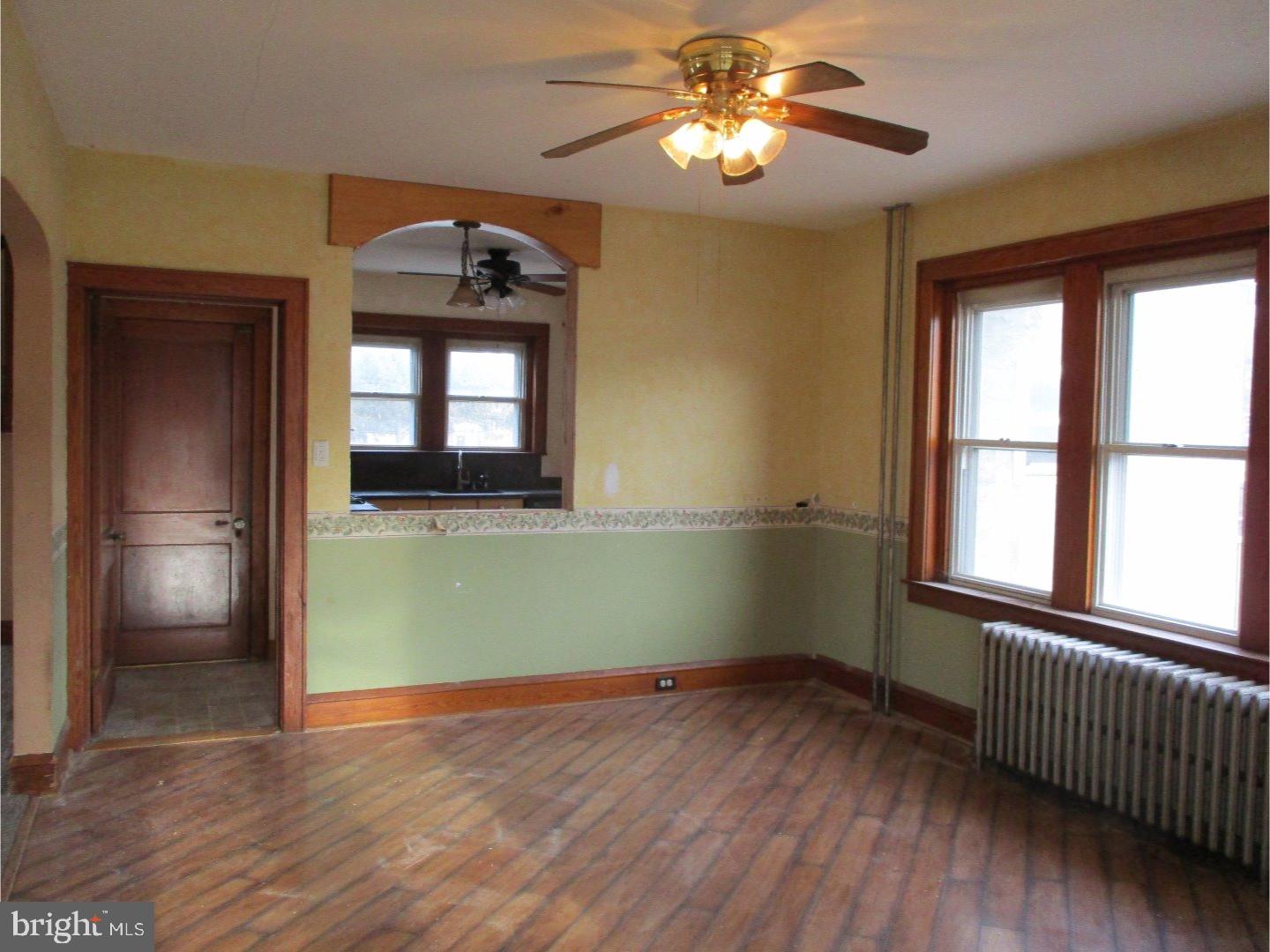 2543 Elroy Road Hatfield, PA 19440 - Photo 4 of 24 Dining Room