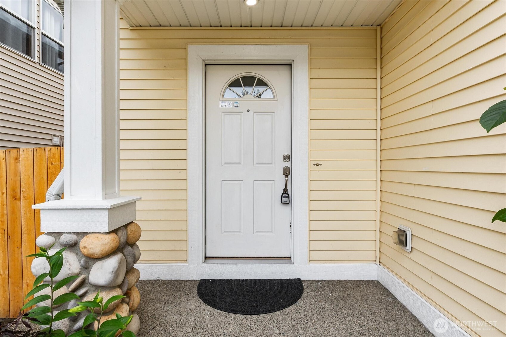 110 Ferndale Avenue Southeast Renton, WA 98056 - Photo 31 of 40