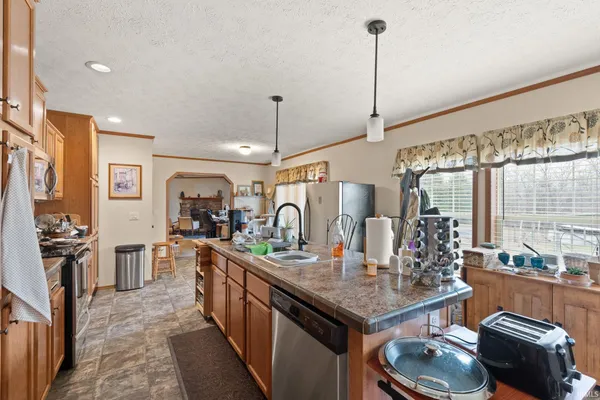 $397,999 | 5135 North Vanlaningham Road, Milltown, IN 47145
