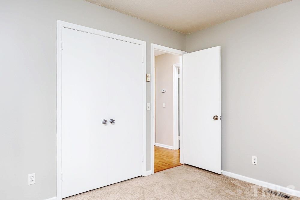 7616 Idolbrook Lane Raleigh, NC 27615 - Photo 20 of 26