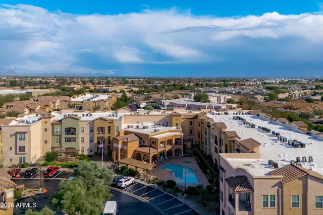$274,400 | 14575 West Mountain View Boulevard, Unit 10307, Surprise, AZ 85374