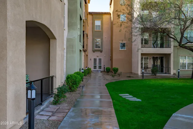 $274,400 | 14575 West Mountain View Boulevard, Unit 10307, Surprise, AZ 85374