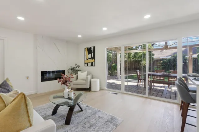 $1,388,800 | 228 Martinvale Lane, San Jose, CA 95119