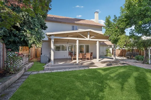 $1,388,800 | 228 Martinvale Lane, San Jose, CA 95119