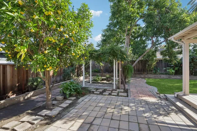 $1,388,800 | 228 Martinvale Lane, San Jose, CA 95119