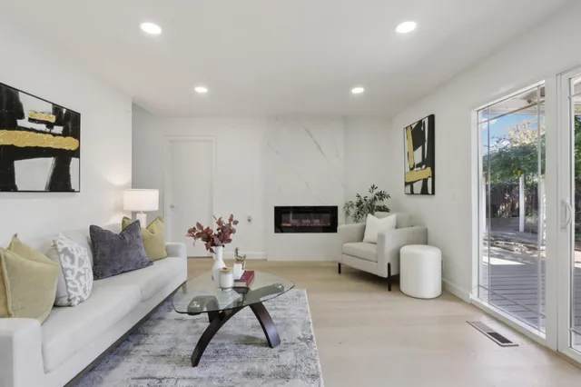 $1,388,800 | 228 Martinvale Lane, San Jose, CA 95119