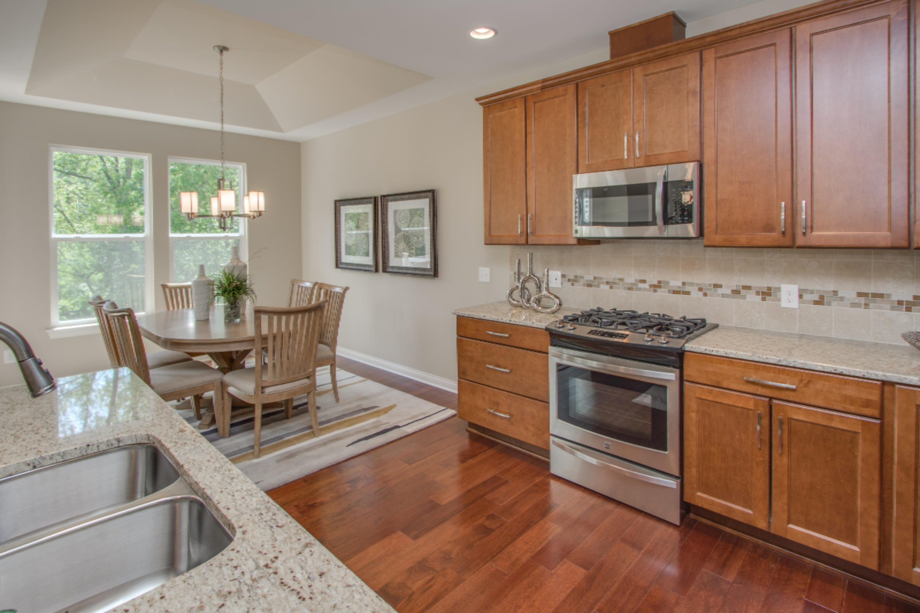 3449 Dunns Ridge, Unit 43 Kalamazoo, MI 49009 - Photo 4 of 13 08 04 2015_WW-02-034_Highland_Kitchen_Ha