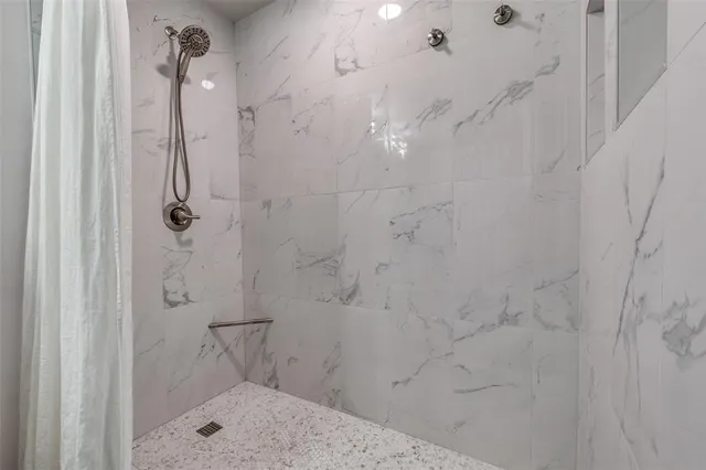 $1,595 | 1122 Jackson Street, Unit 1019, Dallas, TX 75202