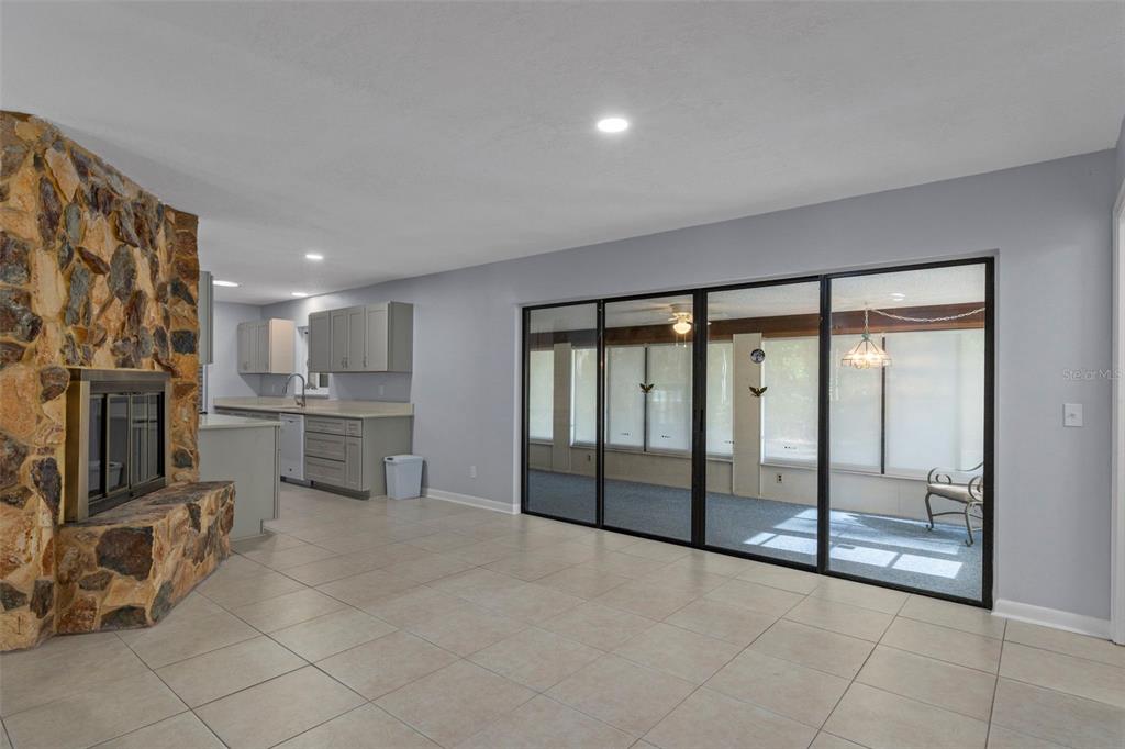 27 Beverly Court Homosassa, FL 34446 - Photo 8 of 42