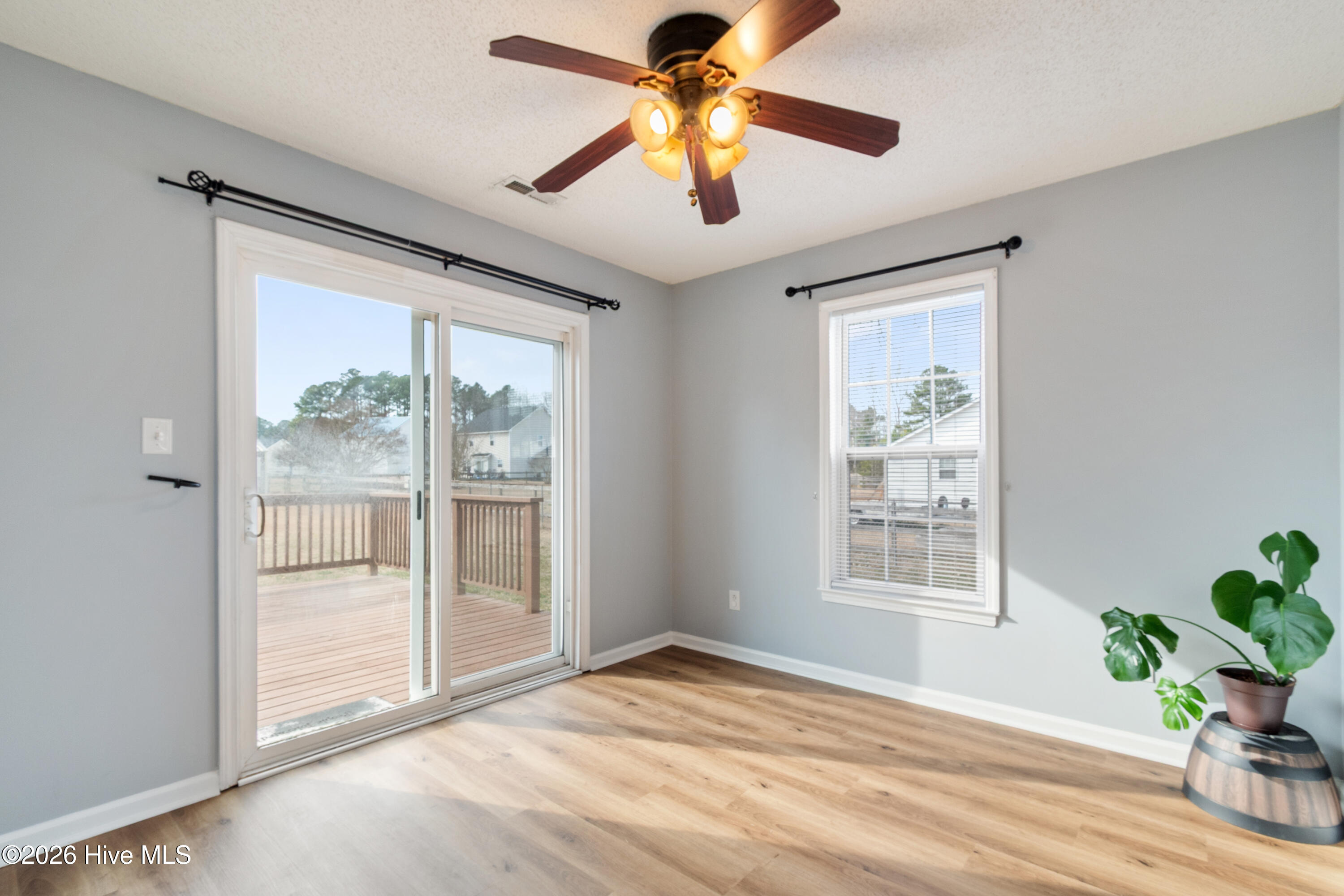 105 Coral Ridge Road Richlands, NC 28574 - Photo 8 of 41 Formal Dining Room