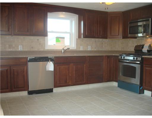 82 Prentice Avenue Pawtucket, RI 02860 - Photo 2 of 11 Kitchen.