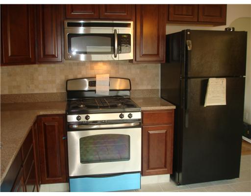 82 Prentice Avenue Pawtucket, RI 02860 - Photo 3 of 11 Kitchen.