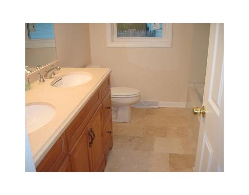 82 Prentice Avenue Pawtucket, RI 02860 - Photo 6 of 11 Bathroom.