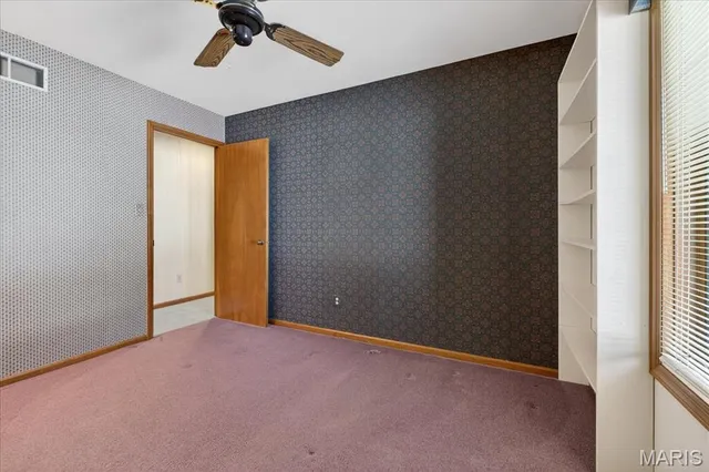 $373,000 | 216 Shelburne Drive, St. Charles, MO 63301