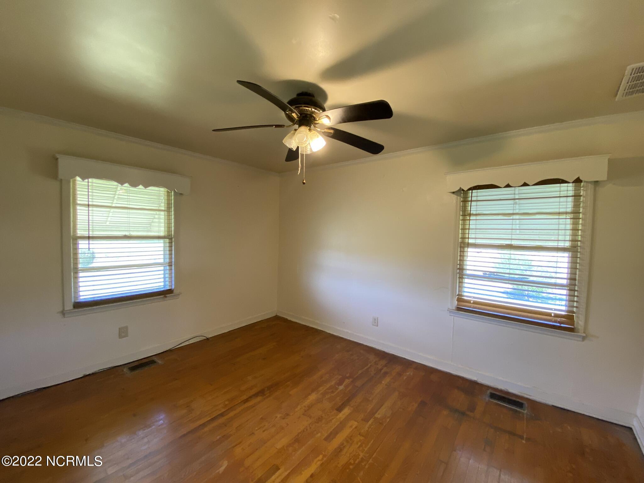1780 Ballard Road Williamston, NC 27892 - Photo 21 of 29 IMG_6985