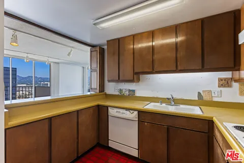 $799,000 | 2170 Century Park East, Unit 1902, Los Angeles, CA 90067