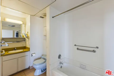 $799,000 | 2170 Century Park East, Unit 1902, Los Angeles, CA 90067