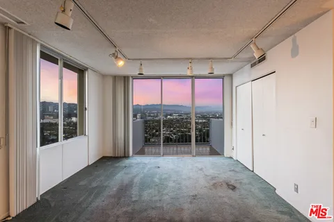 $799,000 | 2170 Century Park East, Unit 1902, Los Angeles, CA 90067