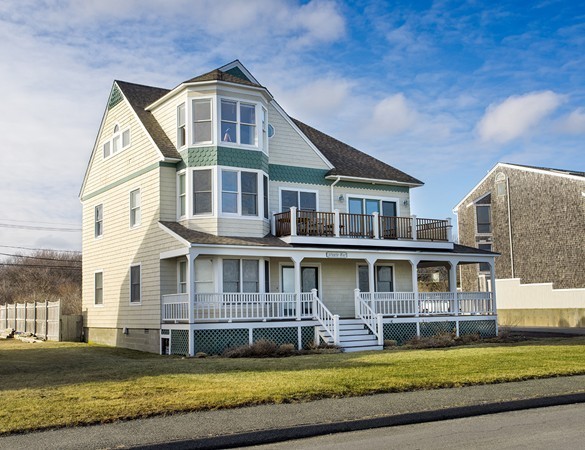 93 Atlantic Road Gloucester, MA 01930 - Photo 3 of 27