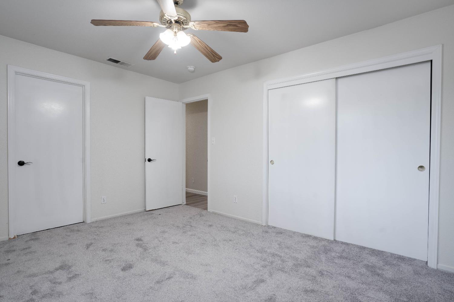943 East Santa Rosa Street Reedley, CA 93654 - Photo 11 of 13 Gallery Image 11