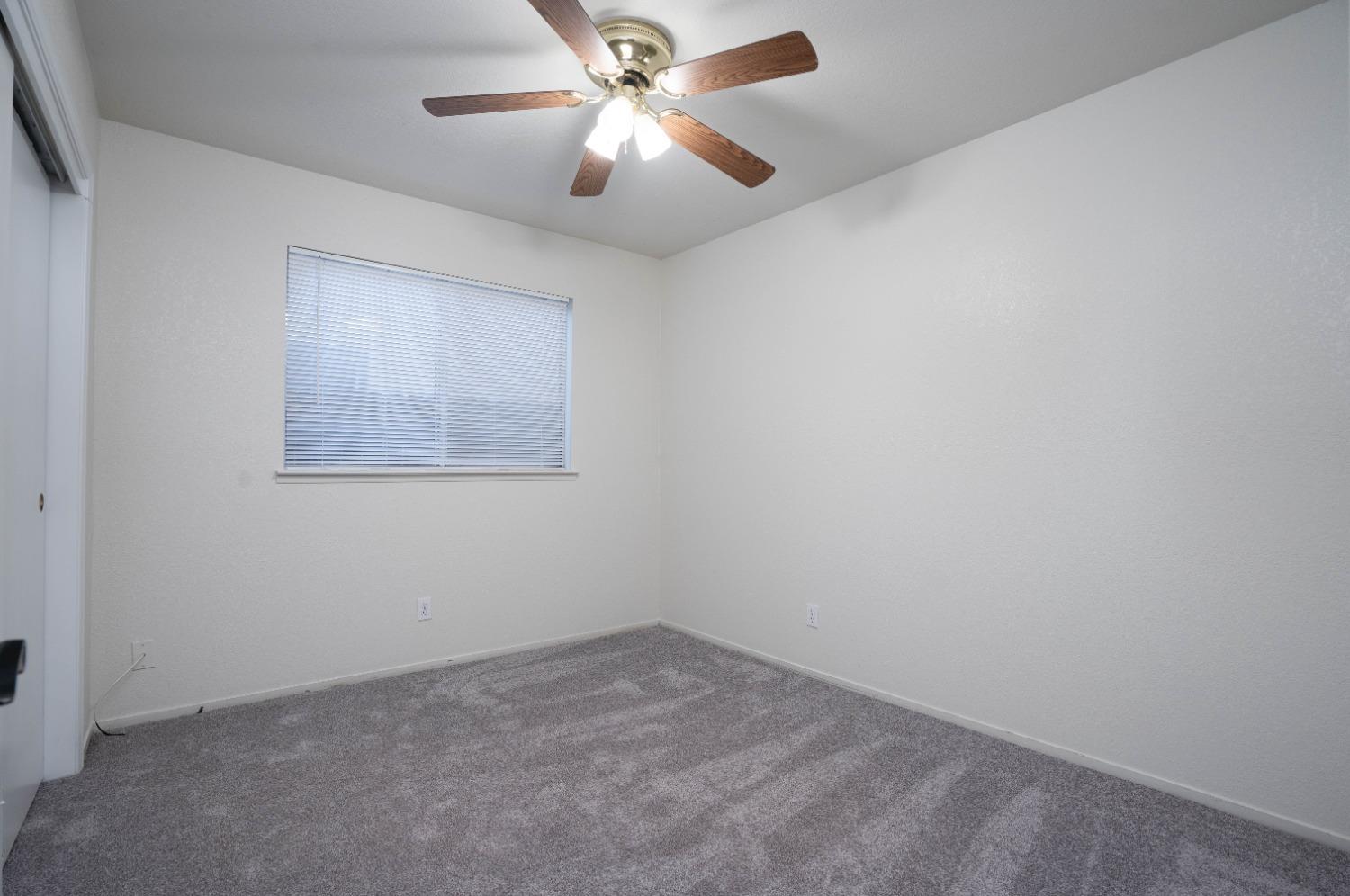 943 East Santa Rosa Street Reedley, CA 93654 - Photo 10 of 13 Gallery Image 10