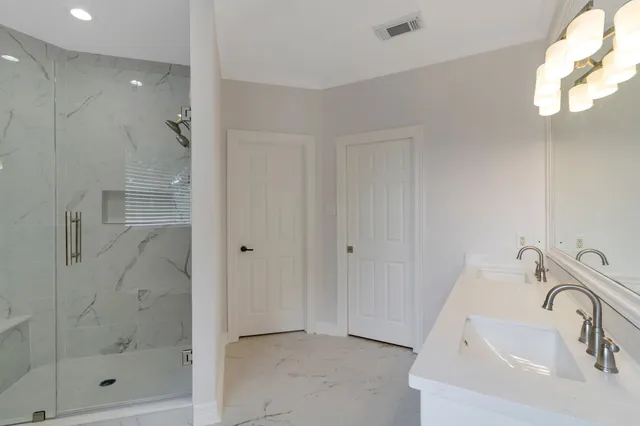 a view of a room with an empty space