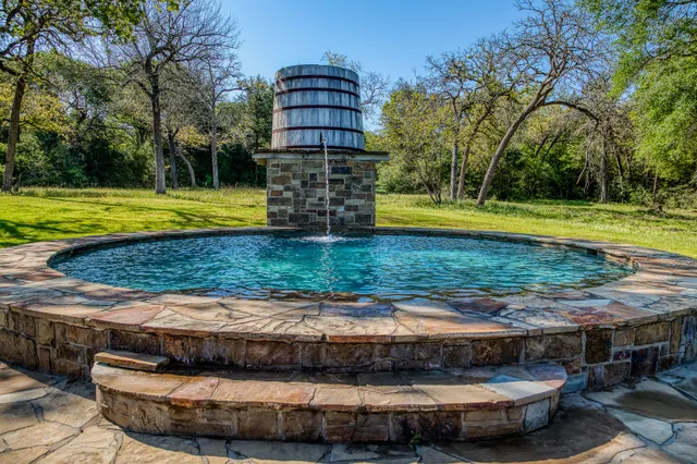 $4,199,999 | 6925 South Sycamore Crossing Road, Bellville, TX 77418