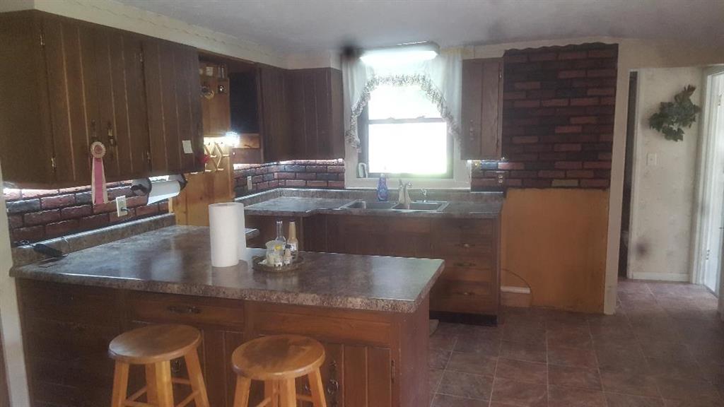 6940 Hancock Ridge Road Martinsville, IN 46151 - Photo 3 of 25