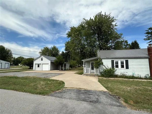 $139,000 | 701 Prairie Street, Monroe City, MO 63456