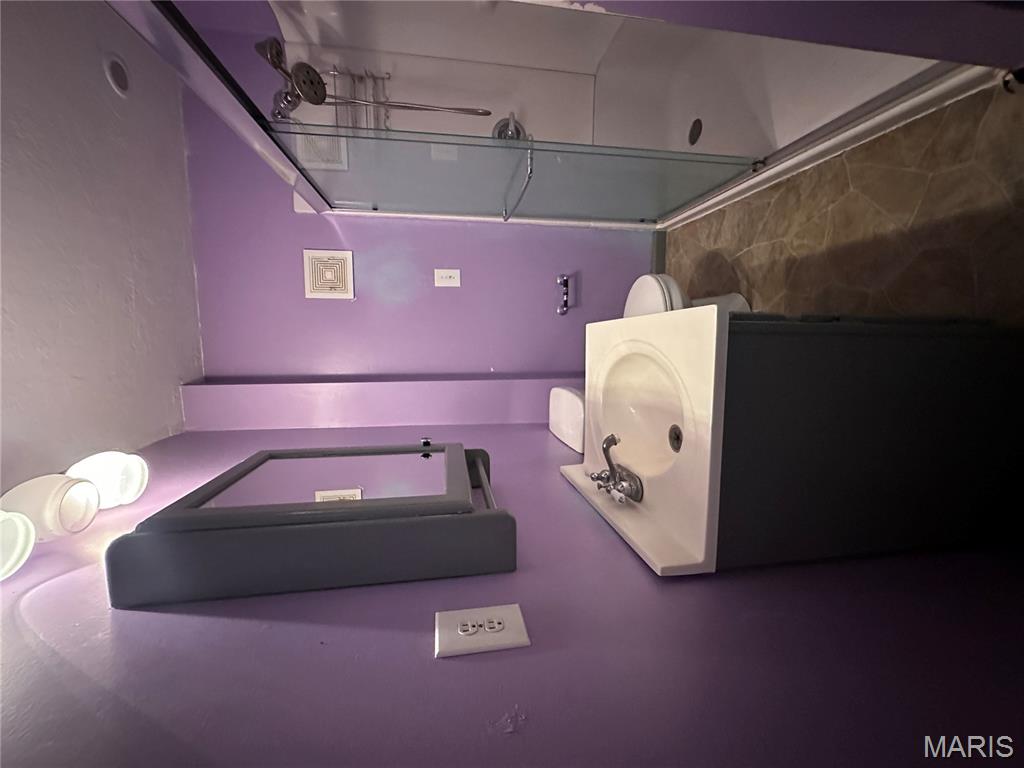 701 Prairie Street Monroe City, MO 63456 - Photo 10 of 23