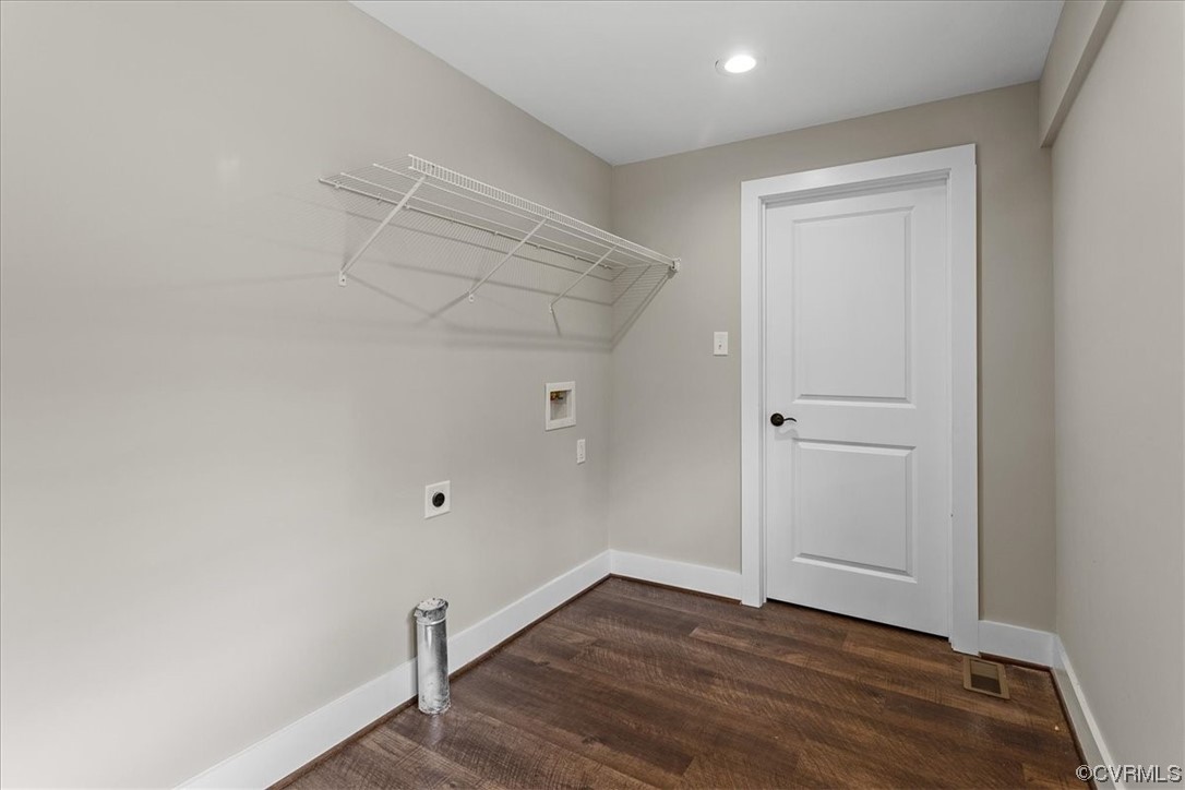 6704 Courthouse Road Church Road, VA 23833 - Photo 9 of 27 a view of an empty room with wooden floor