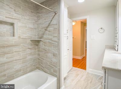 124 Dorchester Road Mount Laurel, NJ 08054 - Photo 37 of 44