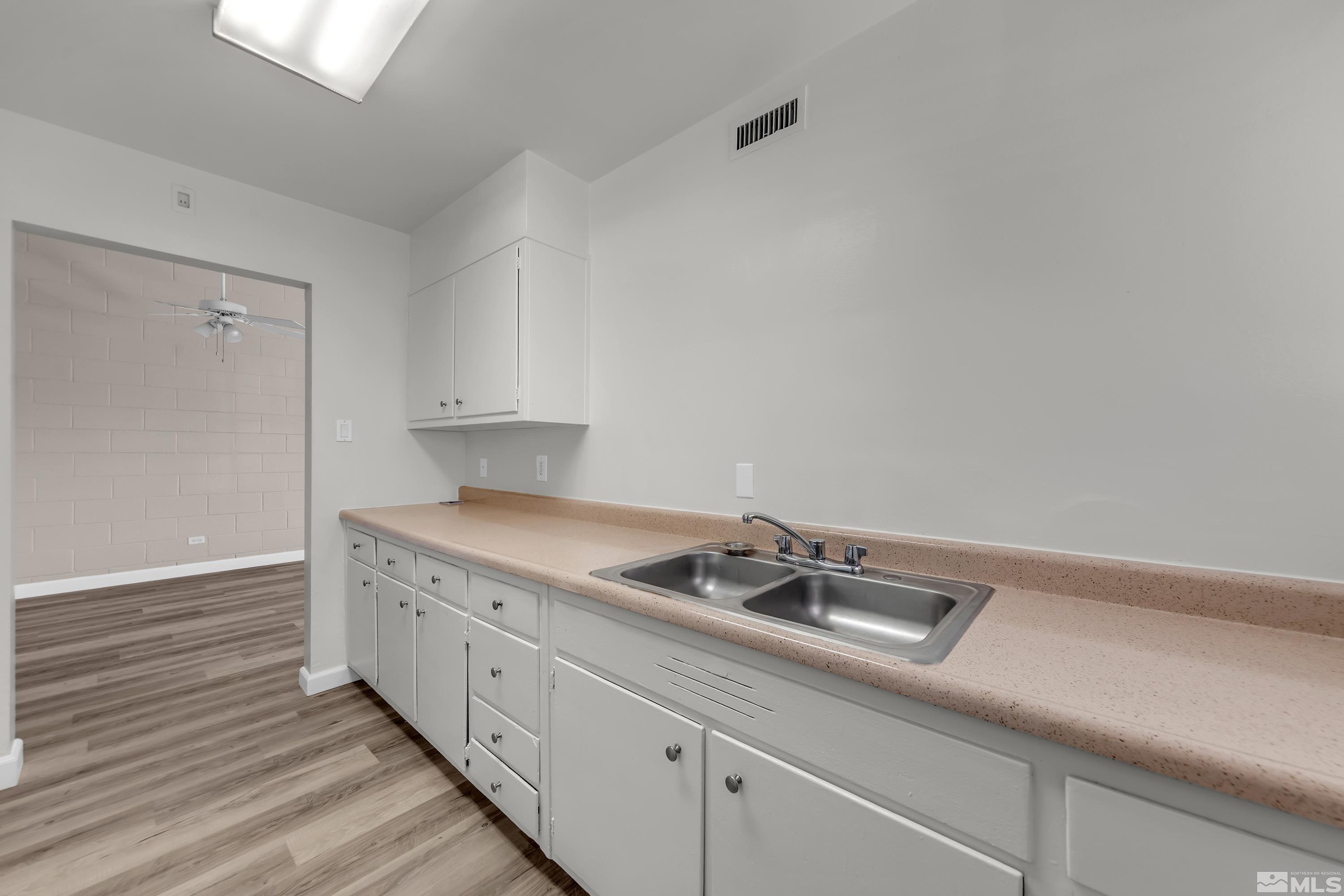 12001 Andes Street Reno, NV 89506 - Photo 9 of 35 Photo 9