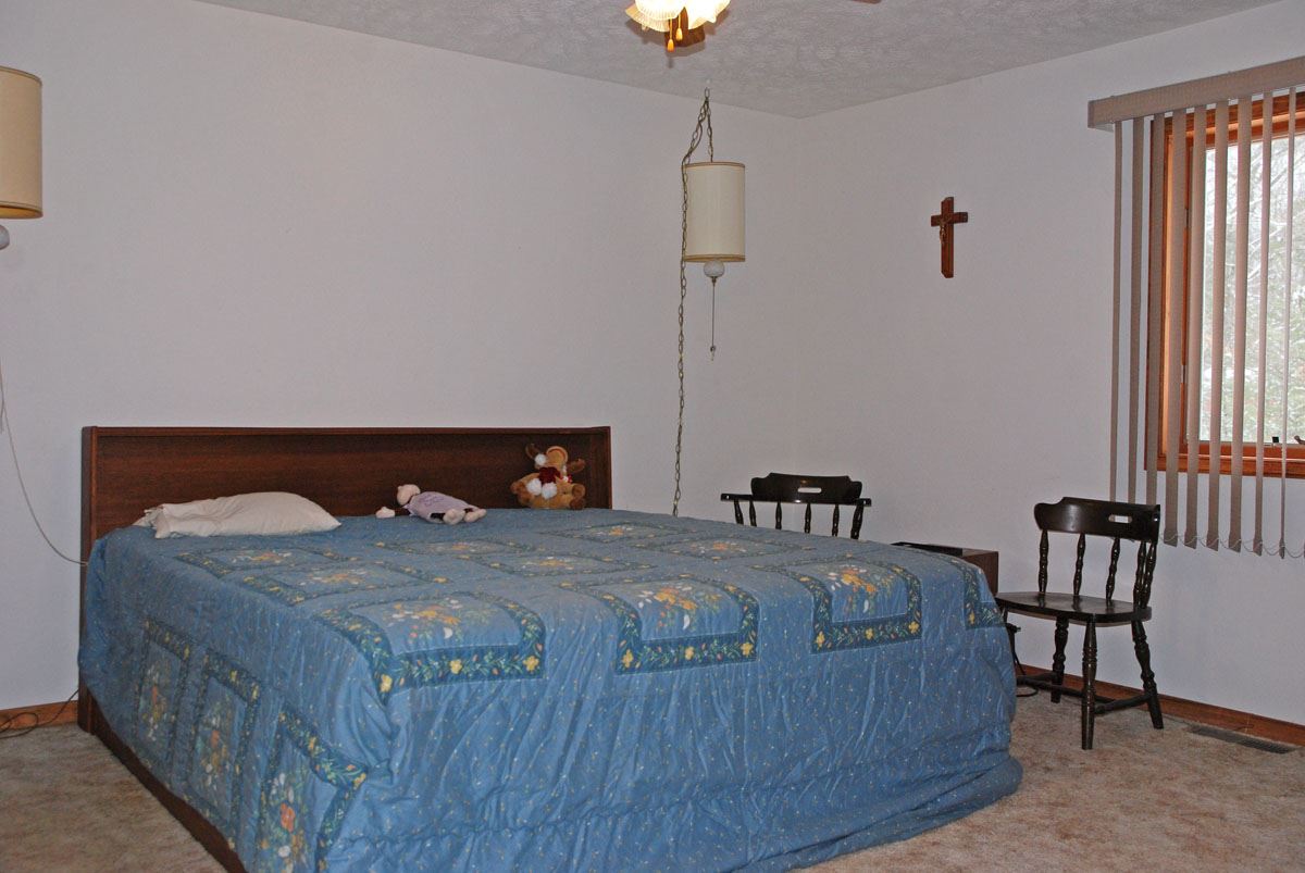 2160 Lake Road National City, MI 48748 - Photo 11 of 24 1843815-10.JPG