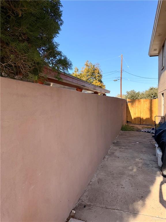 53 Albeza Avenue Rio Grande City, TX 78582 - Photo 3 of 36