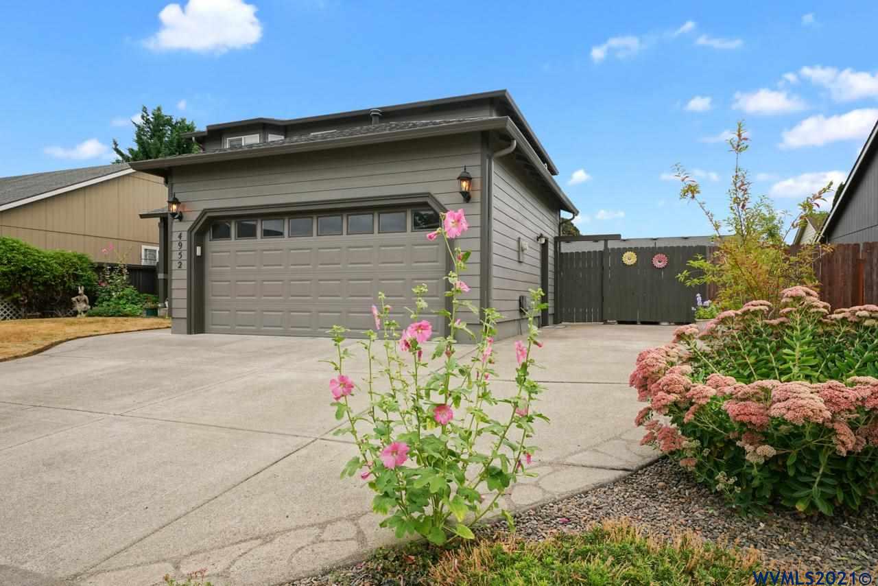 4952 Selway Street Northeast Salem, OR 97305 - Photo 2 of 42